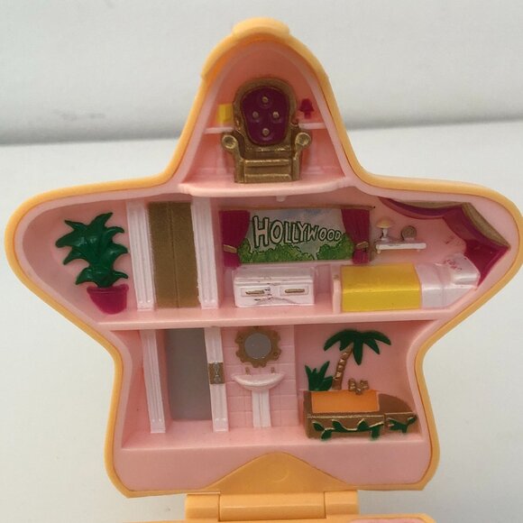Vintage Polly Pocket 1992 Bluebird Hollywood Hotel compact playset - Picture 3 of 8
